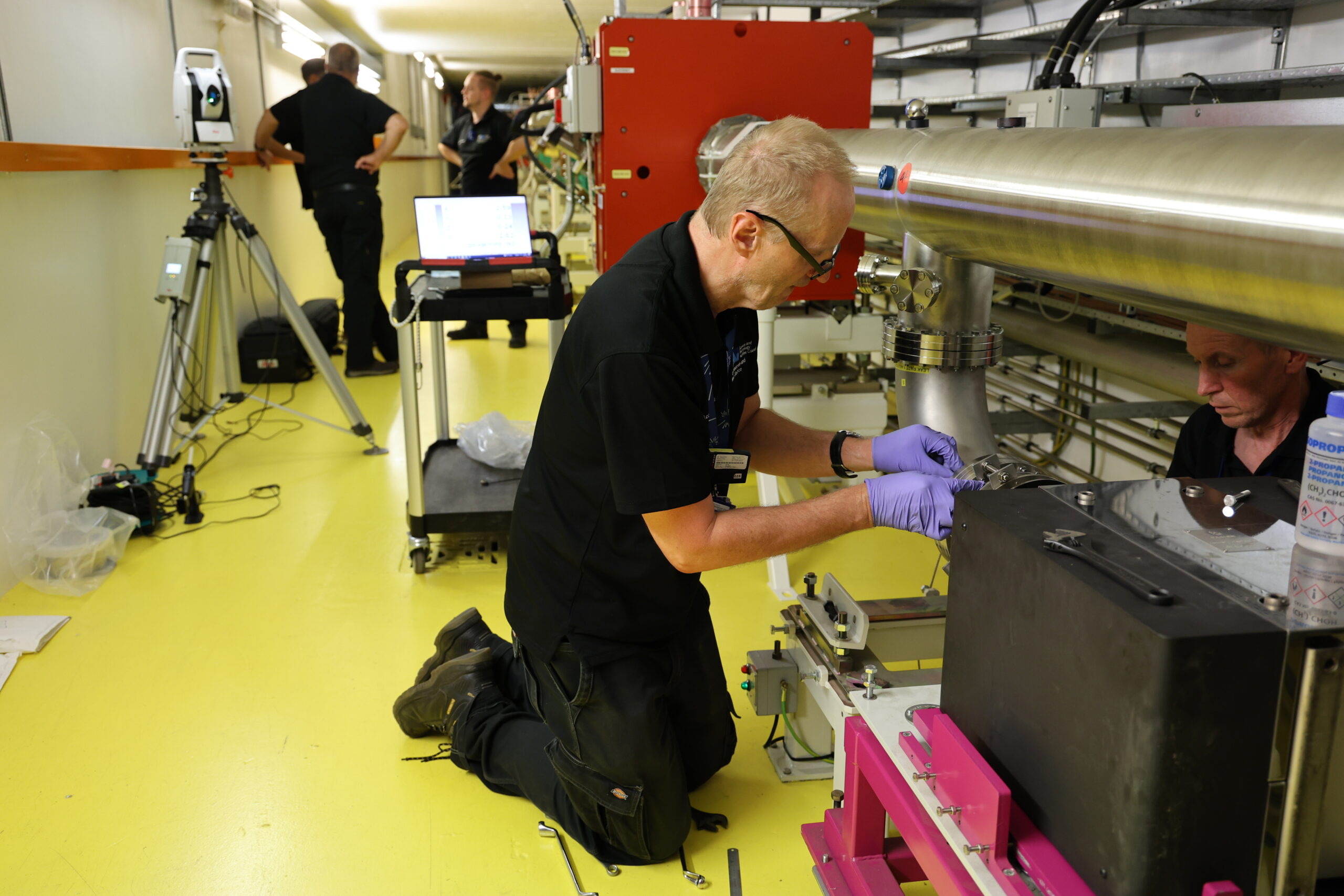 The team fitting the new pump.