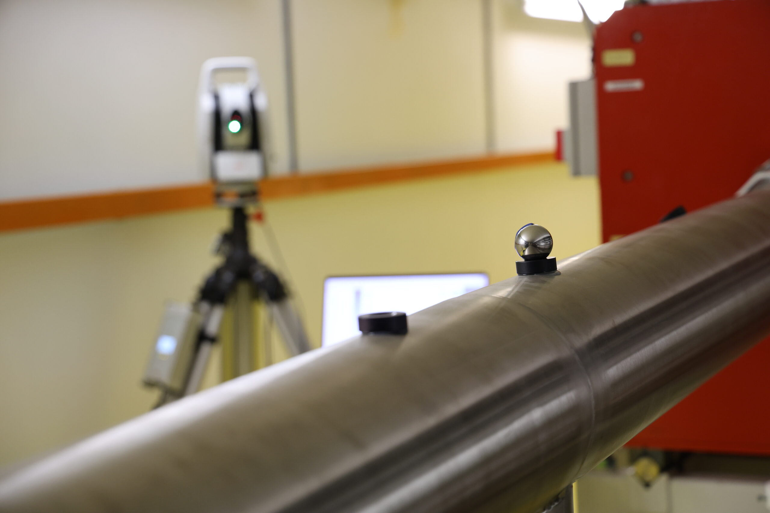 The measurement of the beam tube alignment